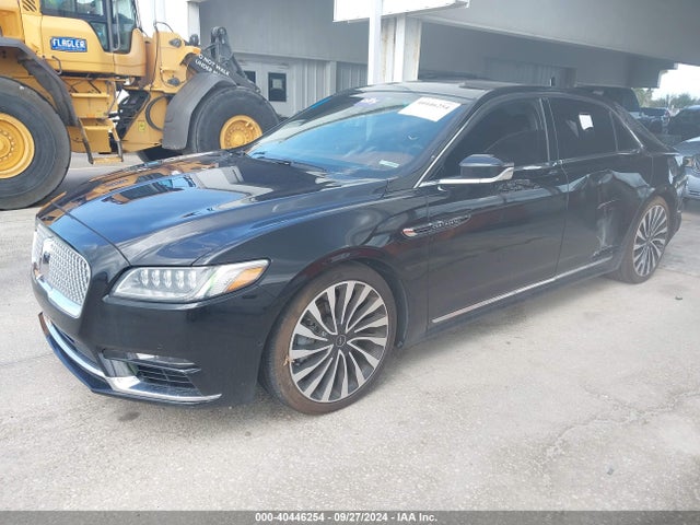 1LN6L9AP0H5627826 Lincoln Continental Black Label