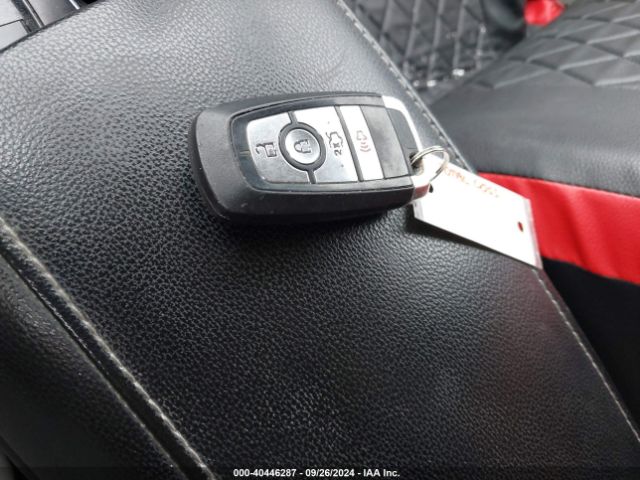 3FA6P0H75HR318219 Ford FUSION SE