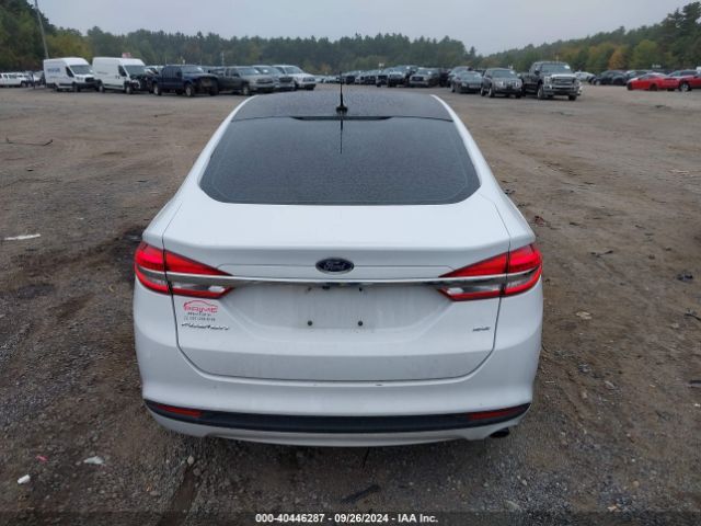 3FA6P0H75HR318219 Ford FUSION SE