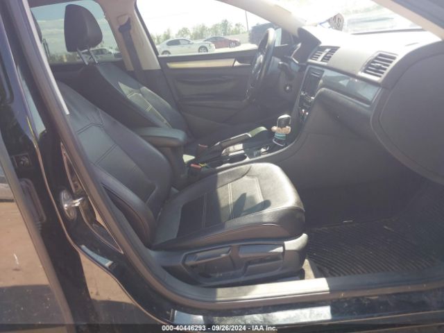 1VWAS7A31FC117512 Volkswagen Passat 1.8t Limited Edition