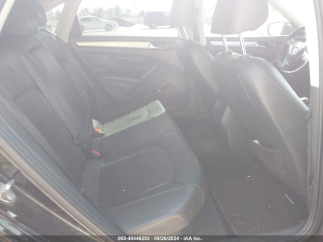 1VWAS7A31FC117512 Volkswagen Passat 1.8t Limited Edition