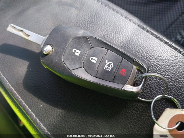 1G1BE5SM5J7111572 Chevrolet Cruze Lt Auto
