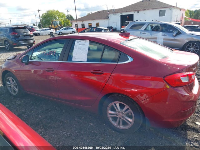 1G1BE5SM5J7111572 Chevrolet Cruze Lt Auto