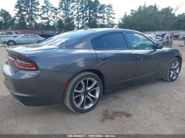 2C3CDXHG2FH721814 Dodge Charger Sxt