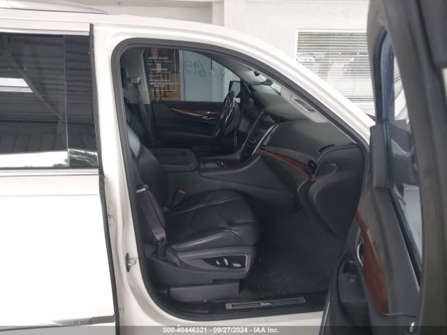 1GYS3BKJ7FR245362 Cadillac Escalade Luxury