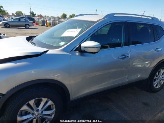 5N1AT2MN2GC888140 Nissan ROGUE SV