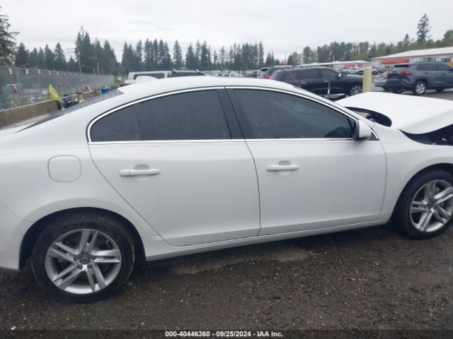 YV1612FS5E2278104 Volvo S60 T5