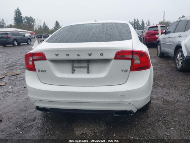 YV1612FS5E2278104 Volvo S60 T5