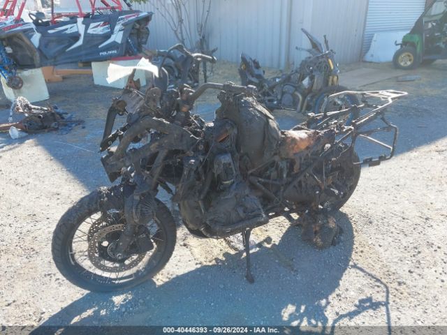 2022 BMW R 1250 WB10M0306N6F38240 Photo 1