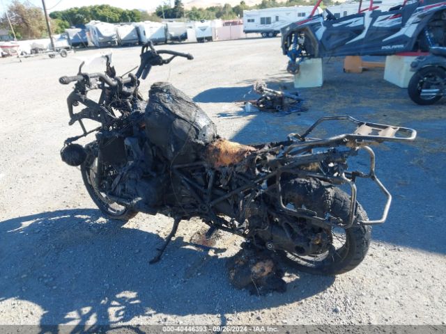 2022 BMW R 1250 WB10M0306N6F38240 Photo 2
