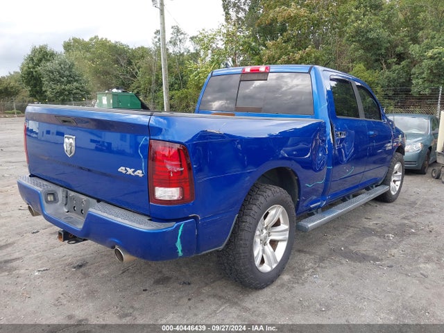 1C6RR7UT9GS158997 RAM 1500 Sport