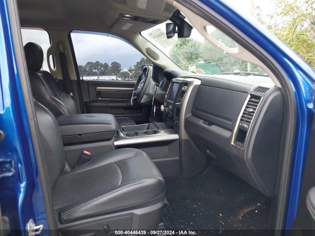 1C6RR7UT9GS158997 RAM 1500 Sport