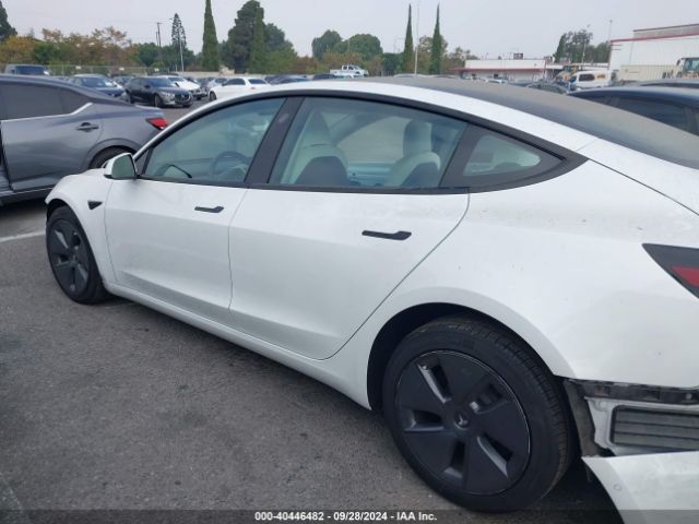 5YJ3E1EB2NF196014 Tesla Model 3 Long Range Dual Motor All-wheel Drive