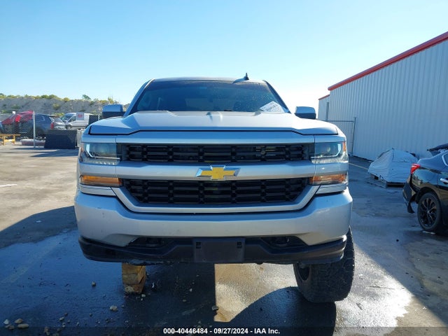 Chevrolet Silverado 1500 1lt 2018 1GCUKREC6JF174110 Image 12