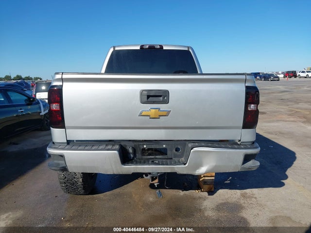 Chevrolet Silverado 1500 1lt 2018 1GCUKREC6JF174110 Image 16