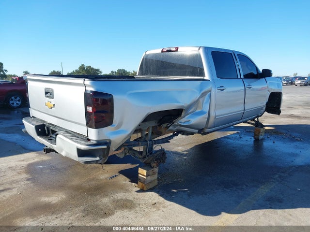 Chevrolet Silverado 1500 1lt 2018 1GCUKREC6JF174110 Image 4