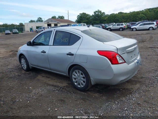 Nissan Versa 1.6 S 2014 3N1CN7AP3EL867702 Image 3