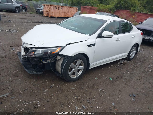 KIA Optima Lx 2015 KNAGM4A78F5658857 Image 2