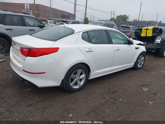 KIA Optima Lx 2015 KNAGM4A78F5658857 Image 4