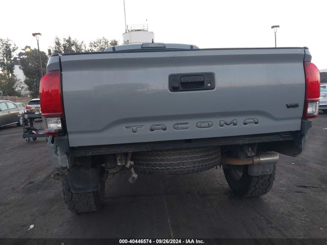 3TMDZ5BN6JM053300 Toyota Tacoma Trd Off Road