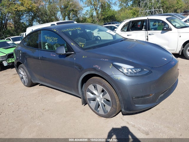 2022 TESLA MODEL Y 7SAYGAEE0NF431104 Photo 0