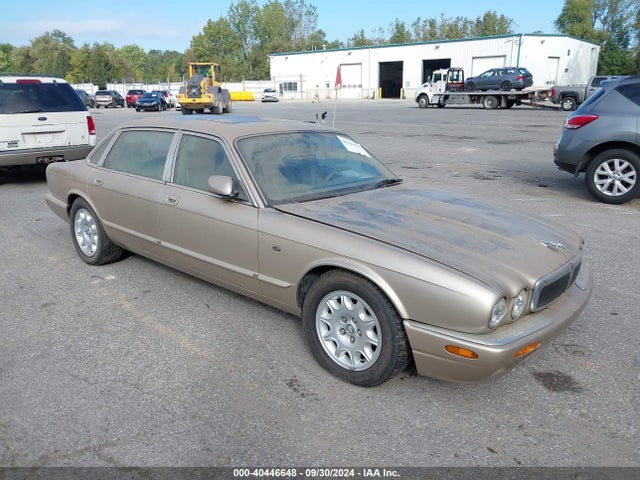 1998 JAGUAR XJ8 SAJHX6242WC827590 Photo 0