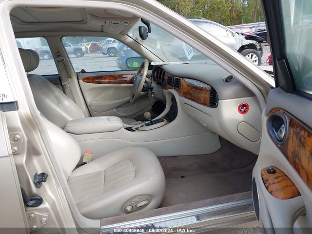 1998 JAGUAR XJ8 SAJHX6242WC827590 Photo 4