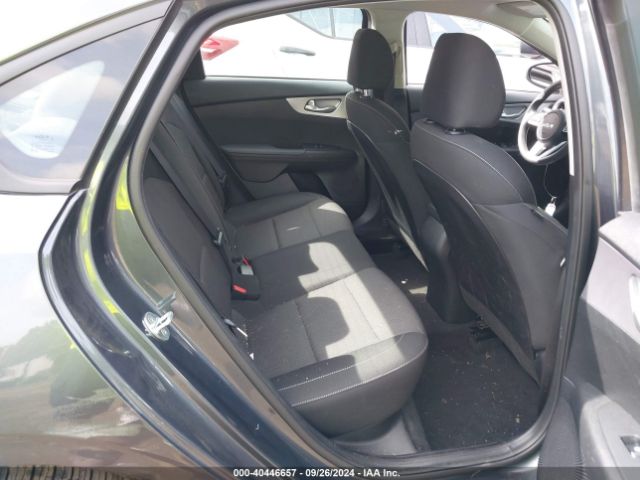 3KPF24AD7NE478587 KIA Forte Lxs