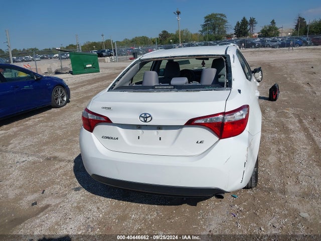 Toyota COROLLA LE 2016 5YFBURHEXGP477293 Image 17