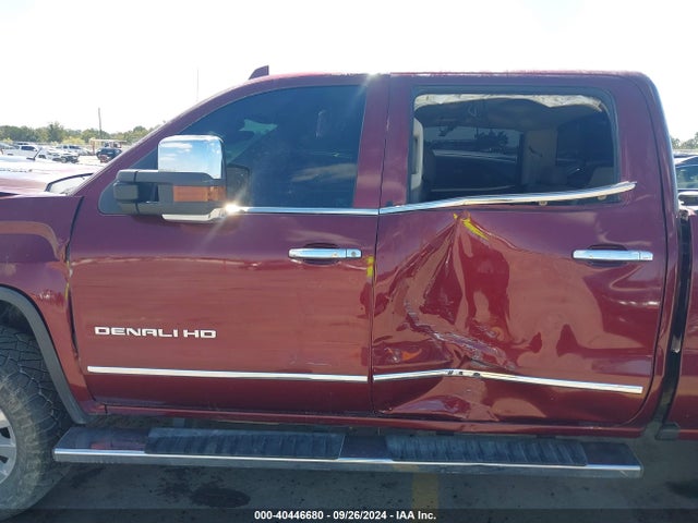 1GT12UE81GF264968 GMC Sierra 2500hd Denali