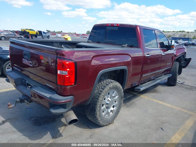 1GT12UE81GF264968 GMC Sierra 2500hd Denali