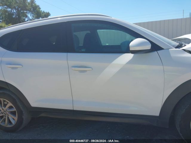 KM8J33A49GU069525 Hyundai TUCSON SE