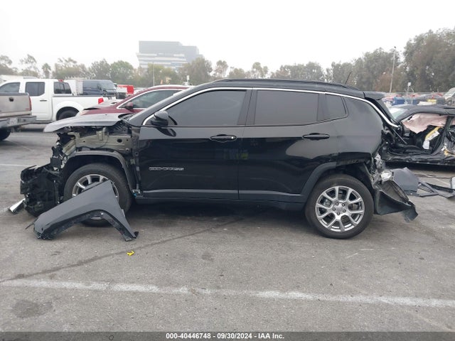 Jeep Compass Latitude Lux 4x4 2022 3C4NJDFB9NT205720 Image 15