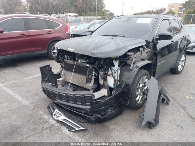 Jeep Compass Latitude Lux 4x4 2022 3C4NJDFB9NT205720 Image 2