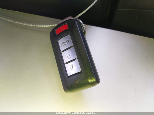 2019 MITSUBISHI OUTLANDER JA4AZ3A34KZ013346 Photo 10