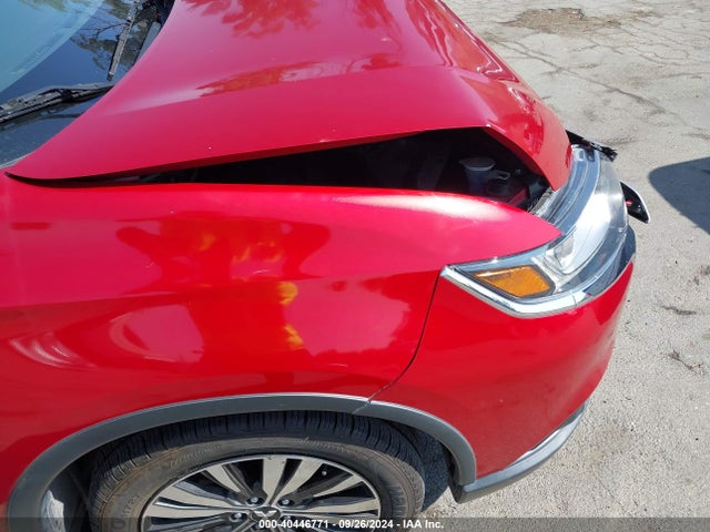 JA4AZ3A34KZ013346 Mitsubishi Outlander Sel