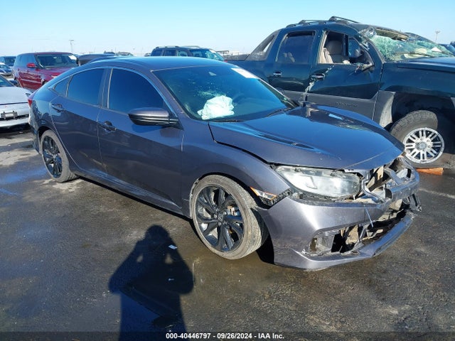 2019 19XFC2F86KE210087 main image