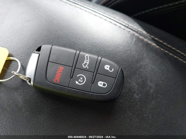 1C3CCCCG1FN565629 Chrysler 200 C