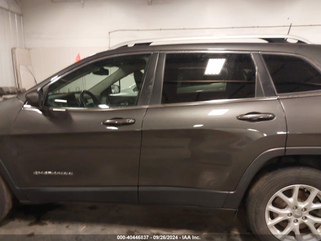 1C4PJMCS3HW544078 Jeep Cherokee Latitude 4x4