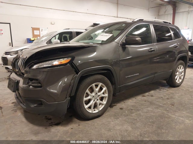 1C4PJMCS3HW544078 Jeep Cherokee Latitude 4x4