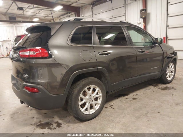 1C4PJMCS3HW544078 Jeep Cherokee Latitude 4x4