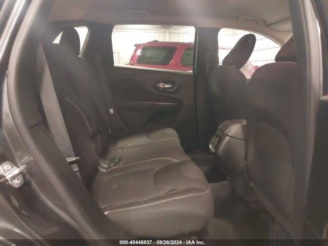 1C4PJMCS3HW544078 Jeep Cherokee Latitude 4x4