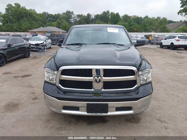 1C6RR7TT5KS648136 RAM 1500 Classic Slt  4x4 6'4 Box