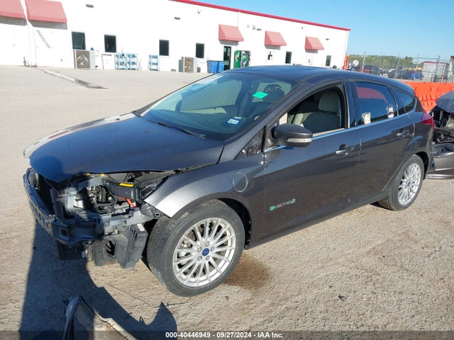 Ford FOCUS ELECTRIC 2015 1FADP3R42FL208835 Image 2