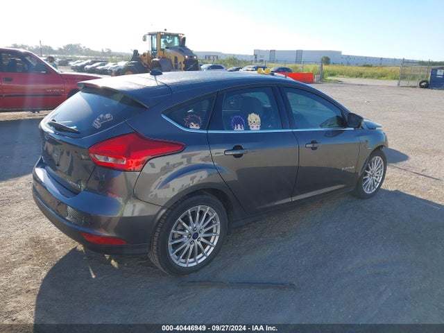 Ford FOCUS ELECTRIC 2015 1FADP3R42FL208835 Image 4