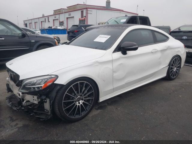 WDDWJ8DB4KF833887 Mercedes-Benz C 300
