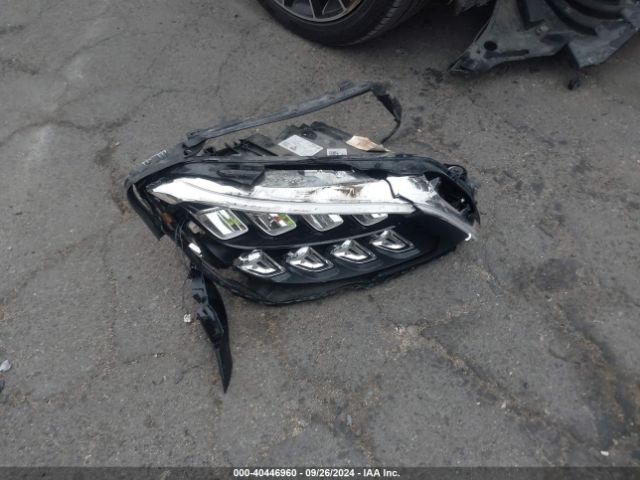 WDDWJ8DB4KF833887 Mercedes-Benz C 300