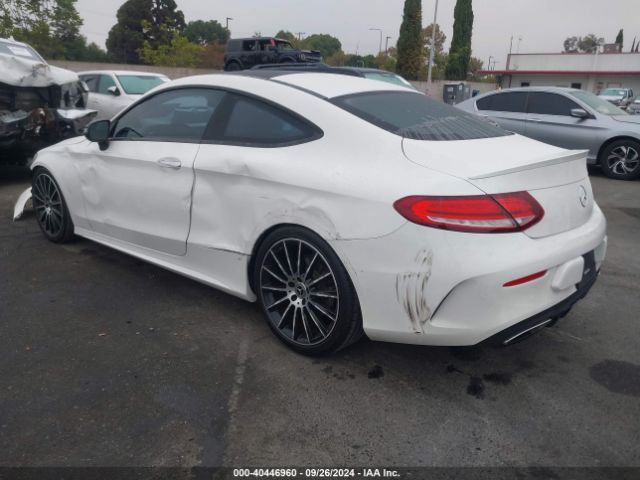 WDDWJ8DB4KF833887 Mercedes-Benz C 300