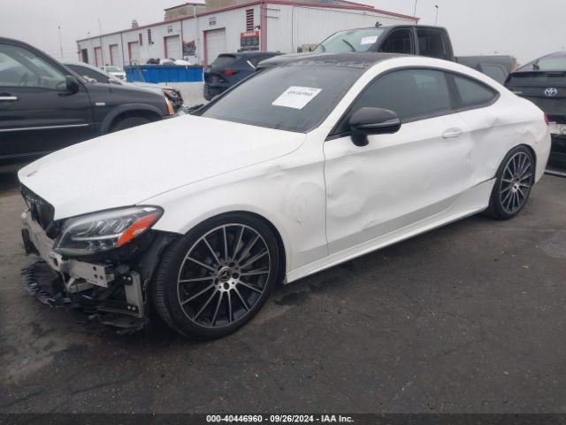 WDDWJ8DB4KF833887 Mercedes-Benz C 300