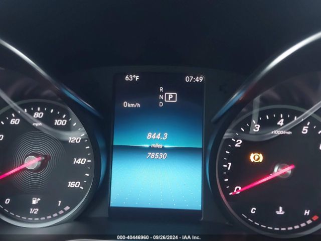 WDDWJ8DB4KF833887 Mercedes-Benz C 300